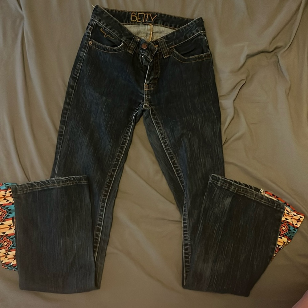 Kimes Betty Jean with custom fabric widening hem opening.